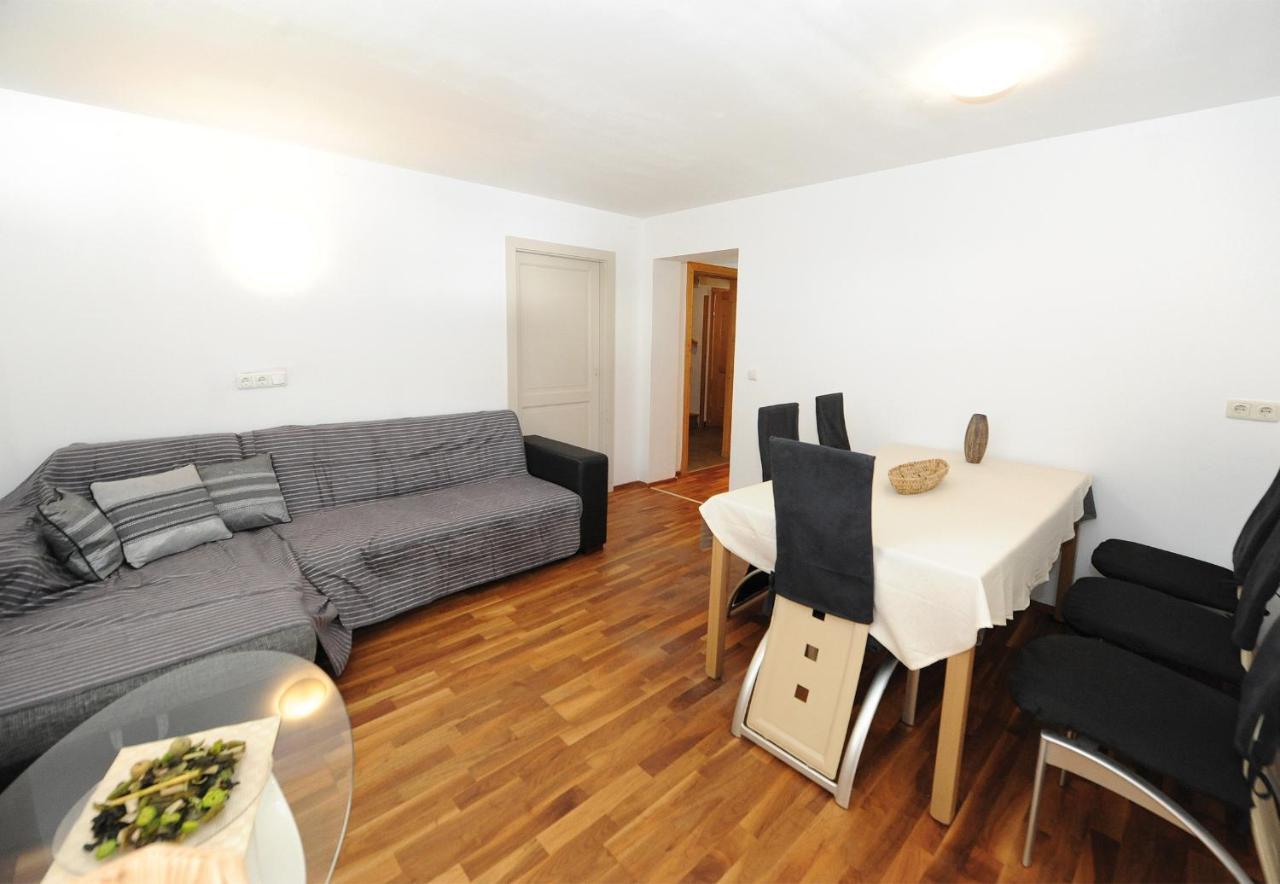 Chalet Gloria - Doppel- Und Mehrbettzimmer فوش ان دير غلوكنه المظهر الخارجي الصورة